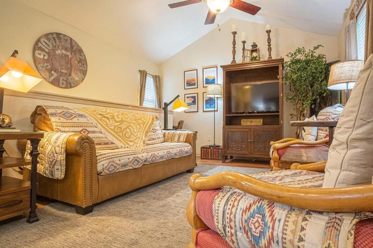Cabin C In The Gatlinburg Art & Craft Community ภายนอก รูปภาพ